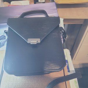 Vtg ROCHE Women’s Black Croc Leather Crossbody Shoulder Purse Bag Small Expands